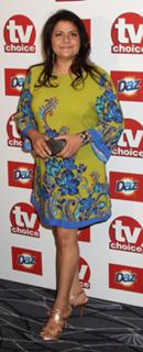 Nina Wadia feet photo 14