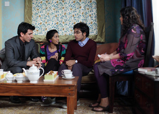 Nina Wadia feet photo 11
