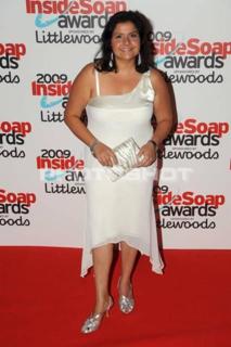 Nina Wadia feet photo 15