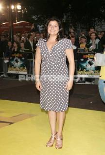 Nina Wadia feet photo 9