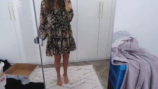 Nina Warink feet photo 2