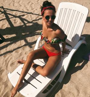 Nina Warink feet photo 20