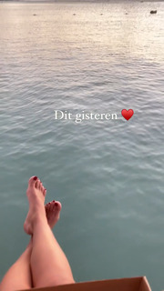 Nina Warink feet photo 20