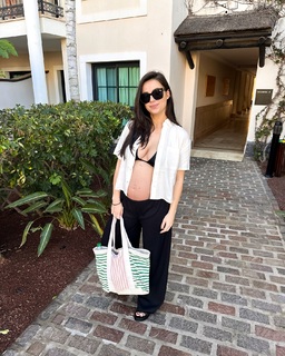 Nina Warink feet photo 11