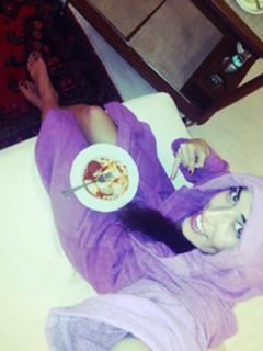 Nina Zilli feet photo 2