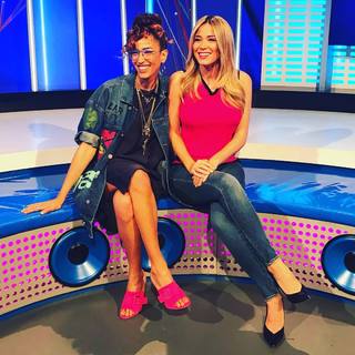 Nina Zilli feet photo 10