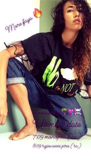Nina Zilli feet photo 7