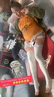 Nina Zilli feet photo 4