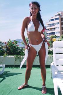 Ninel Conde feet photo thumbnail