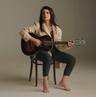Ninet Tayeb feet photo 5