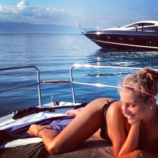 Nino Ninidze feet photo 8