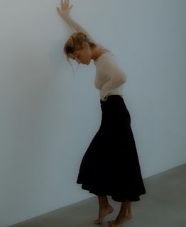 Nino Ninidze feet photo 7