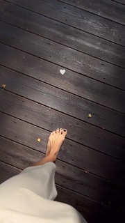 Nino Ninidze feet photo 3