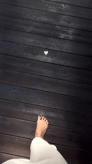 Nino Ninidze feet photo 1