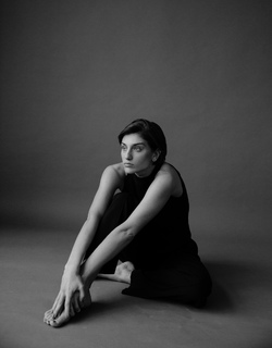 Nino Ninidze feet photo 2
