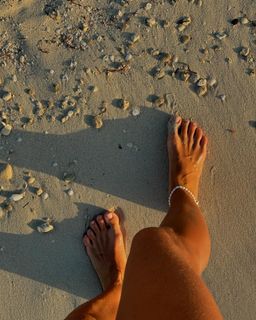 Nino Ninidze feet photo 5