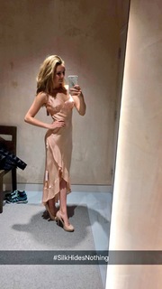 Niomi Smart feet photo 17