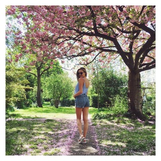 Niomi Smart feet photo 12
