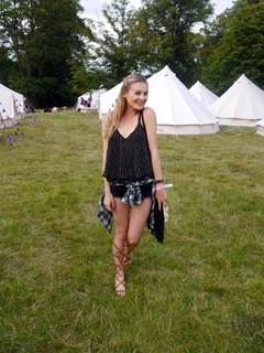 Niomi Smart feet photo 7