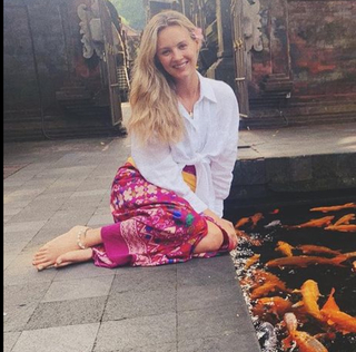 Niomi Smart feet photo 12