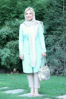 Niousha Zeighami feet photo 4