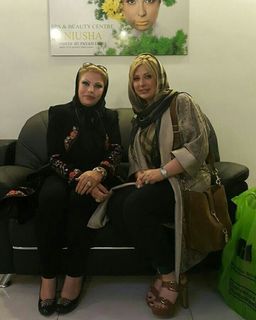 Niousha Zeighami feet photo 8