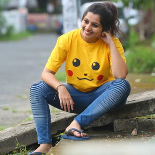 Niranjana Anoop feet photo 19