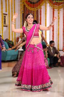Nisha Agarwal feet photo thumbnail
