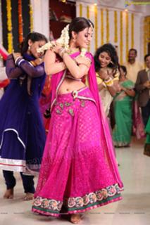 Nisha Agarwal feet photo thumbnail