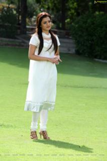 Nisha Agarwal feet photo thumbnail