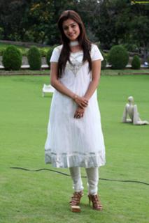 Nisha Agarwal feet photo thumbnail