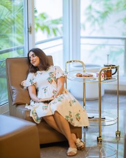 Nisha Agarwal feet photo thumbnail