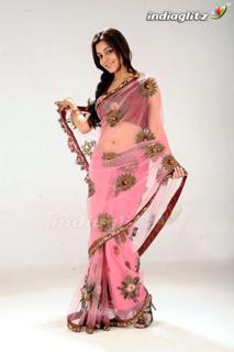 Nisha Agarwal feet photo thumbnail