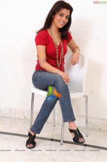 Nisha Agarwal feet photo thumbnail