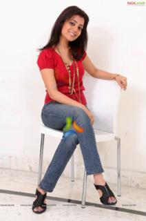 Nisha Agarwal feet photo thumbnail