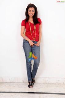 Nisha Agarwal feet photo thumbnail