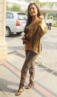 Nisha Agarwal feet photo thumbnail