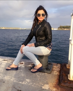 Nisha Bano feet photo 4