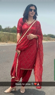 Nisha Bano feet photo 15