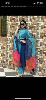 Nisha Bano feet photo 4