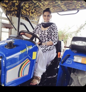Nisha Bano feet photo 3