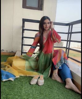 Nisha Bano feet photo 13