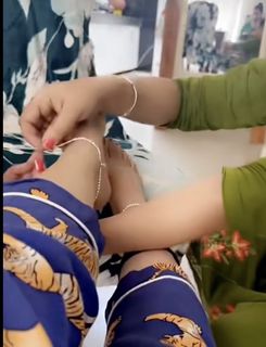 Nisha Bano feet photo 4