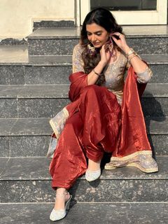 Nisha Bano feet photo 12