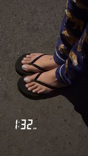 Nisha Bano feet photo 4