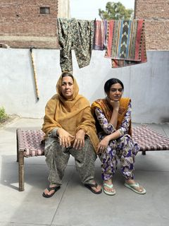 Nisha Bano feet photo 3