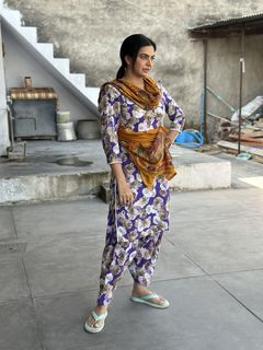 Nisha Bano feet photo 2