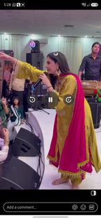 Nisha Bano feet photo 9