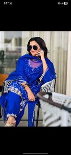Nisha Bano feet photo 3