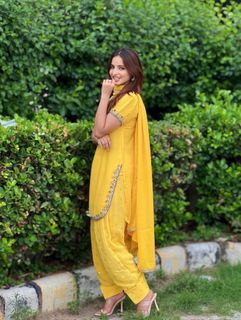 Nisha Bhandari feet photo 11